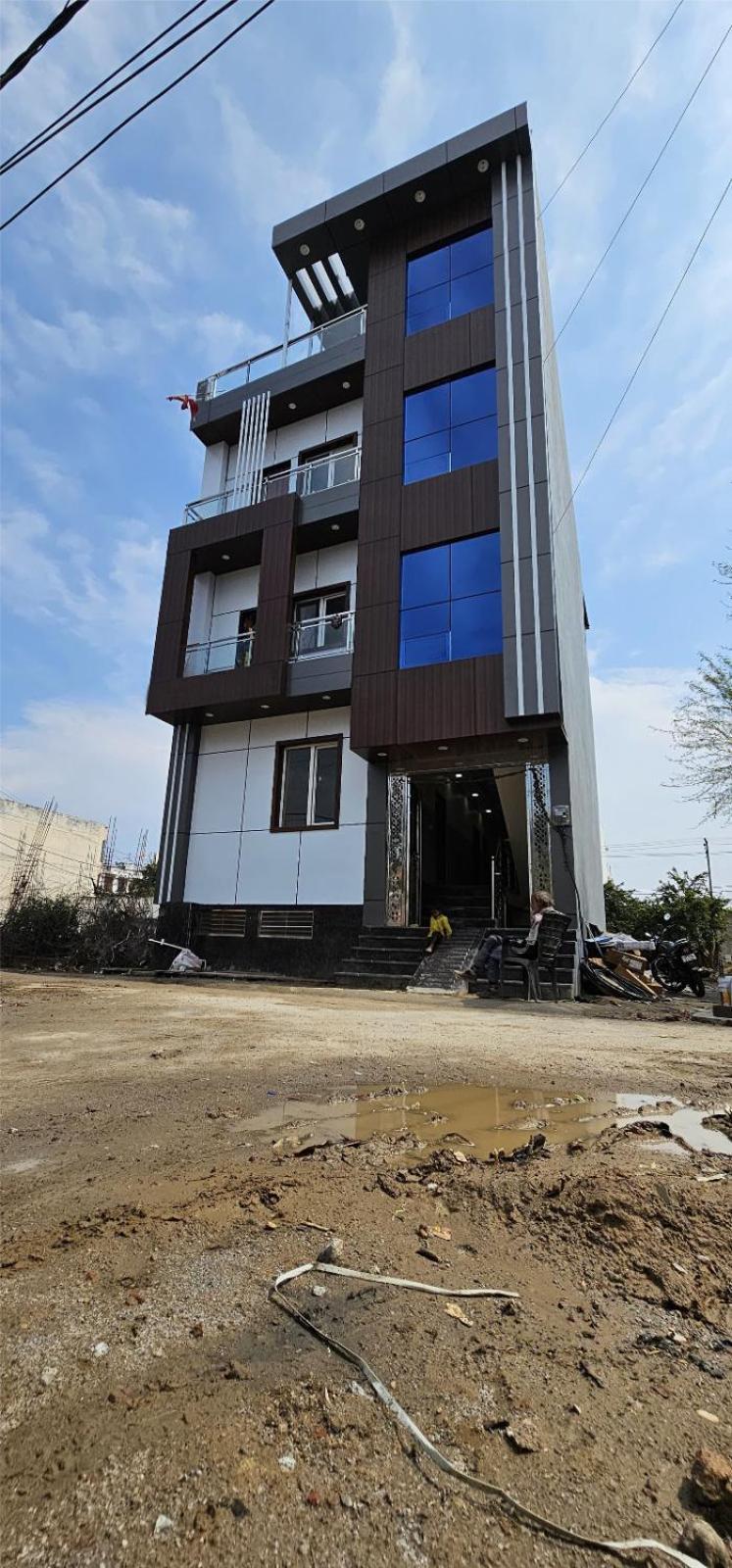 The Lord Krishna Residency Vrindavan Otel Dış mekan fotoğraf