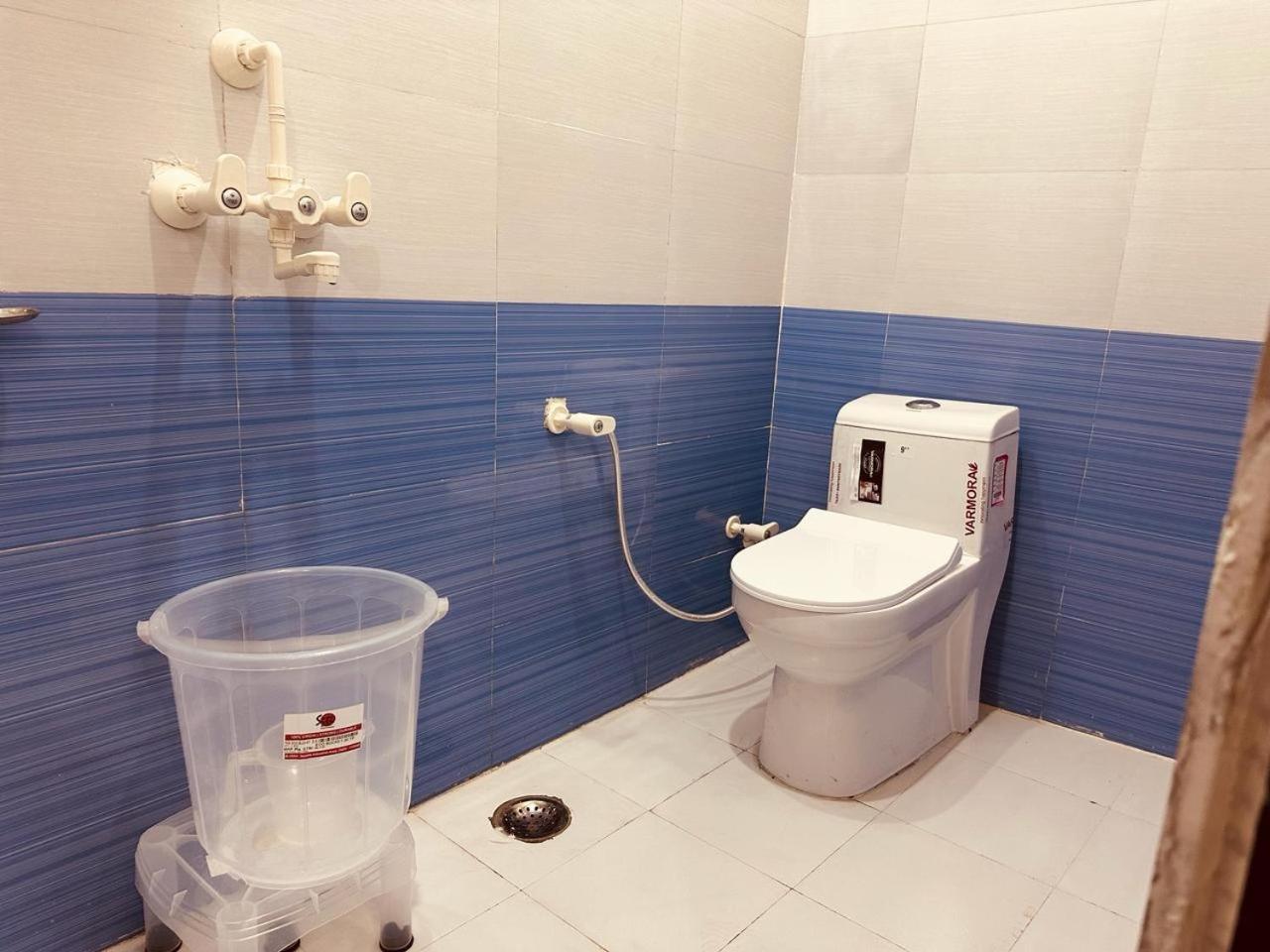 The Lord Krishna Residency Vrindavan Otel Dış mekan fotoğraf